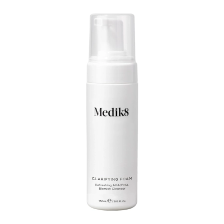 Medik8 - Clarifying Foam - Refreshing AHA/BHA - Blemish Cleanser - Attīrošas Putas ar Skābēm - 150ml