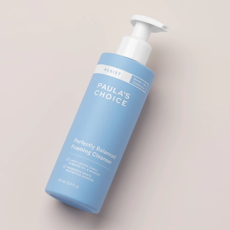 Paula's Choice - Resist - Perfectly Balanced Foaming Cleanser - Nomierinoša Mazgāšanas Želeja - 190ml