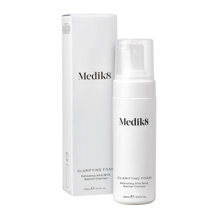 Medik8 - Clarifying Foam - Refreshing AHA/BHA - Blemish Cleanser - Attīrošas Putas ar Skābēm - 150ml