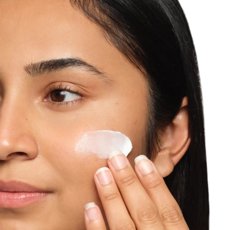 The Ordinary - Natural Moisturizing Factors + HA - Mitrinošs Krēms Sejai ar Hialuronskābi - 30ml