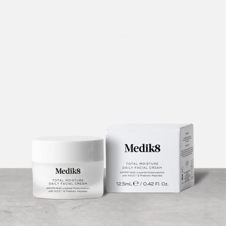 Medik8 - Try Me Size Total Moisture Daily Facial Cream - Intensīvi Mitrinošs Sejas Krēms - 12,5 ml