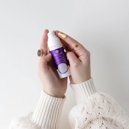 BasicLab - Atjaunošana un Stimulēšana - Koriģējošs Serums ar 0,07% Retinolu, Fitosfingosīnu un Karnosīnu 2.0 - 30ml