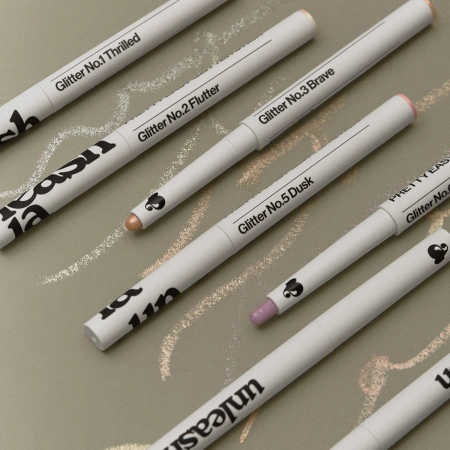 Unleashia - Pretty Easy Glitter Stick - Brokatowa Kredka do Oczu - 3 Brave - 0,7g
