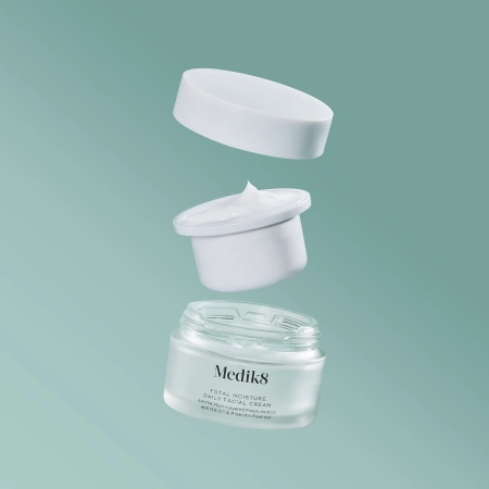Medik8 - Total Moisture Daily Facial Cream Refill - Intensīvi Mitrinoša Krēma Uzpildes Ieliktnis - 50ml