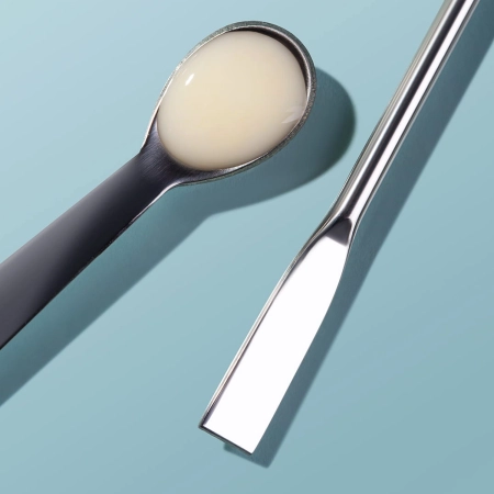 BasicLab - Esteticus - Mitrināšana un Aizpildīšana - Serums ar 10% Trehalozi, 5% Peptīdiem i Hialuronskābi - 15ml