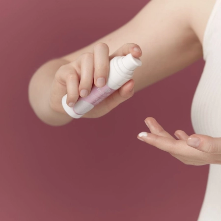 BasicLab - Esteticus - Elastība un Atjaunošana - Ādas Struktūras Atjaunojošs Serums ar 1% Keramīdiem un 5% Peptīdu Kompleksu- 30ml