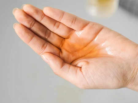 Aromatica - Vitalizing Rosemary Concentrated Essence - Vitalizējoša Koncentrēta Sejas Esence ar Rozmarīna Ekstraktu - 100ml