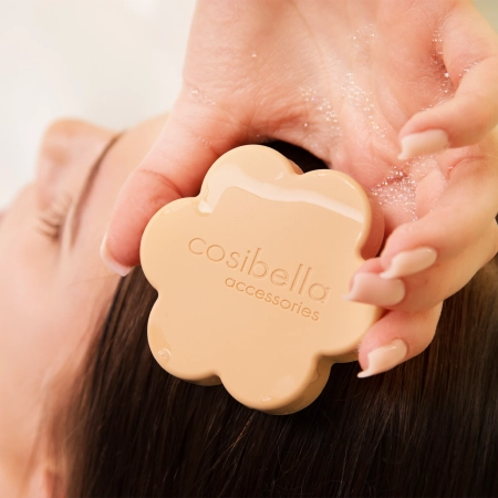 Cosibella Accessories - Silikona Masieris Jutīgai Galvas Ādai