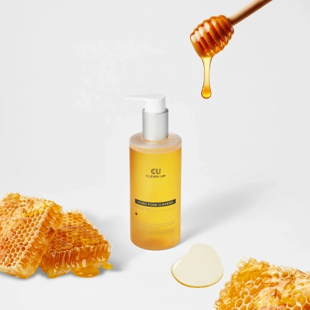 CUSKIN - Clean Up Hydro Foam Cleanser - Putojoša Sejas Mazgāšanas Želeja - 250ml