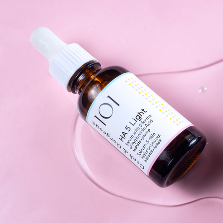 Geek & Gorgeous - HA 5 Light - Serums ar 5 Hialuronskābes Formām Kombinētai un Taukainai Ādai - 30ml