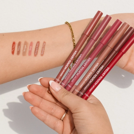 GOSH - Velvet Touch Lip Liner - Ūdensnoturīgs Lūpu Kontūrzīmulis - 010 Summer Tan - 1,2g
