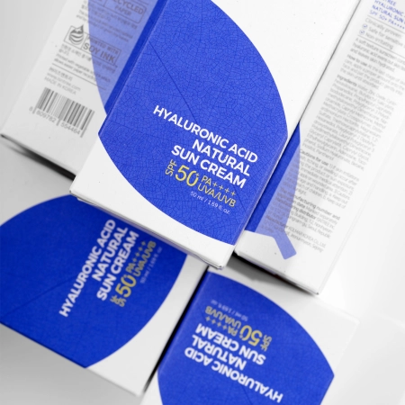 Isntree - Hyaluronic Acid Natural Sun Cream SPF50+/PA++++ - Krēms ar Minerālajiem Aizsargfiltriem - 50ml