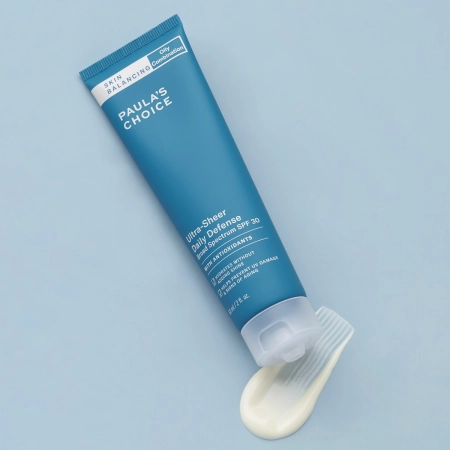 Paula's Choice - Skin Balancing - Ultra-Sheer Daily Defense SPF30 - Viegls Matējošs Saules Aizsargkrēms - 60ml