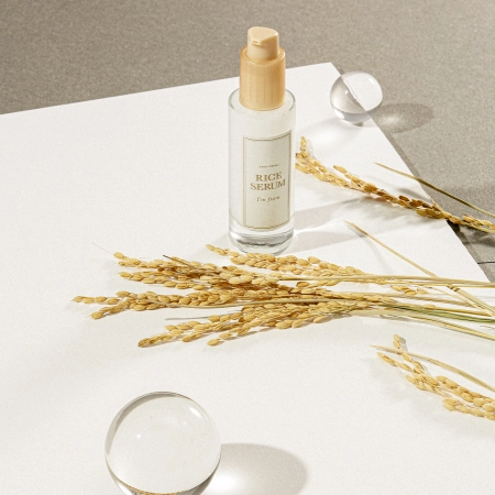 I'm From - Rice Serum - Mitrinoši-Izgaismojošs Serums Sejai ar Rīsu Ekstraktu - 30ml