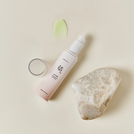 Beauty Of Joseon - Ginseng Moist Sun Serum SPF50+/PA++++ - Saules aizsargājošs serums ar žeņšeņu - 50ml